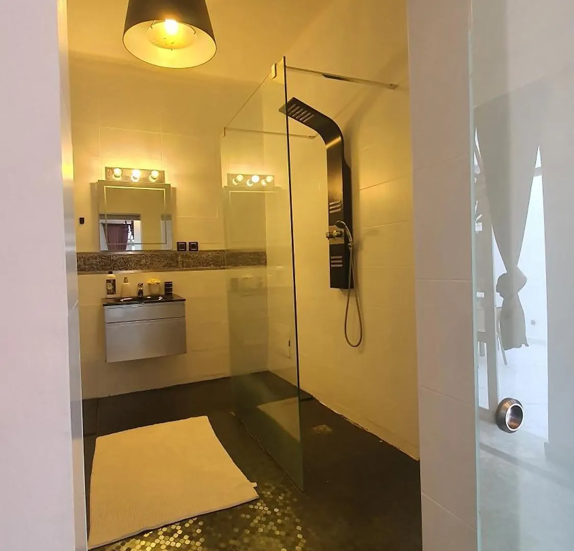Riad Vip Bed & Breakfast Marrakesh 0*,  Marruecos